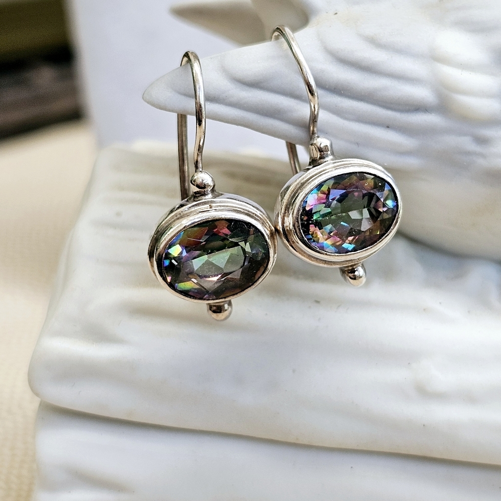 Sarda Mystic Topaz Earrings in 925 Silver - Picture 5 of 15